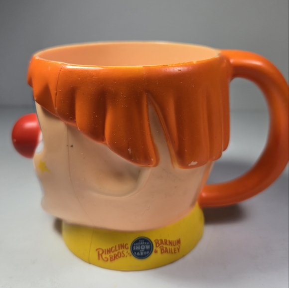 RINGLING Bros. BARNUM & BAILEY Plastic Mug 4 inch - Picture 3 of 7